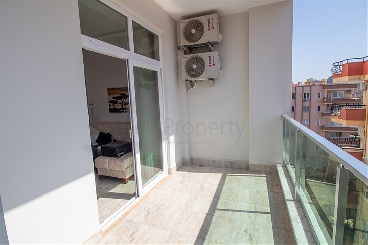 Уютная квартира планировки 1+1