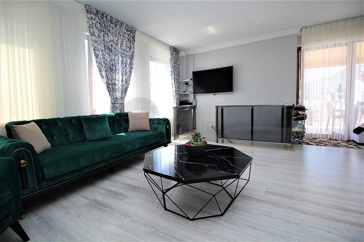 Меблированная вилла планировки 2+1