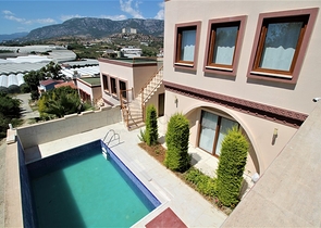 Меблированная вилла планировки 2+1