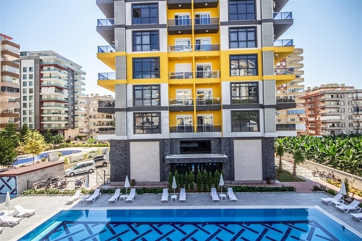 Трехкомнатная квартира в районе Махмутлар в 500 метрах от моря