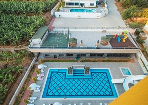 Трехкомнатная квартира в районе Махмутлар в 500 метрах от моря