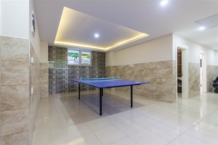 Меблированный пентхаус планировки 3+1