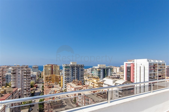 Меблированный пентхаус планировки 3+1