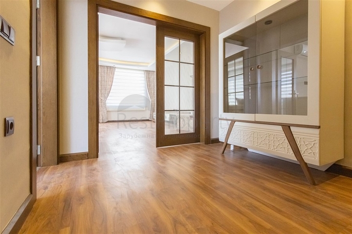 Меблированный пентхаус планировки 3+1