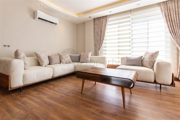 Меблированный пентхаус планировки 3+1