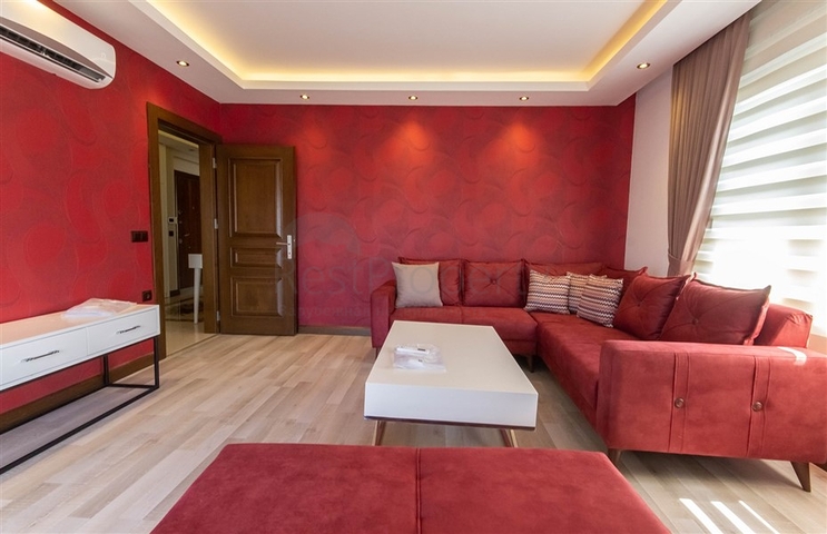 Меблированный пентхаус планировки 3+1