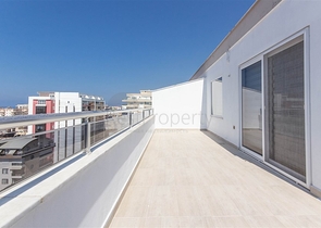 Меблированный пентхаус планировки 3+1