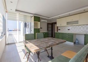 Меблированный пентхаус планировки 3+1