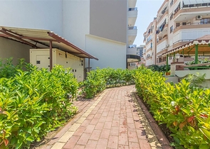 Меблированный пентхаус планировки 3+1