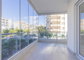 Трехкомнатная квартира в районе Махмутлар