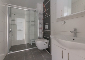 Трехкомнатная квартира в районе Махмутлар