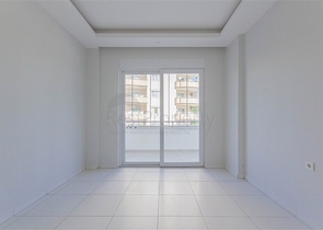 Трехкомнатная квартира в районе Махмутлар