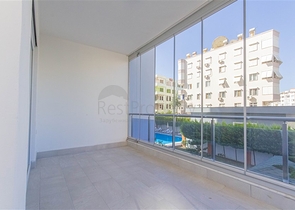 Трехкомнатная квартира в районе Махмутлар