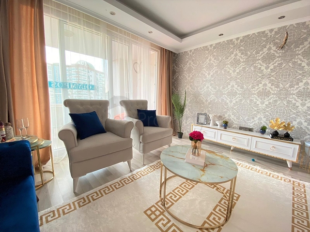 Уютная трехкомнатная квартира с мебелью