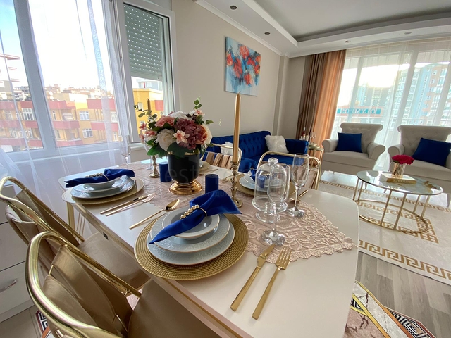 Уютная трехкомнатная квартира с мебелью