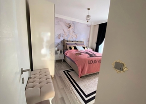 Уютная трехкомнатная квартира с мебелью