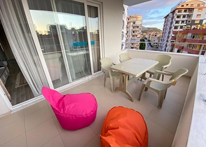 Уютная трехкомнатная квартира с мебелью