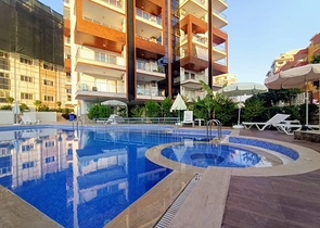 Уютная трехкомнатная квартира с мебелью