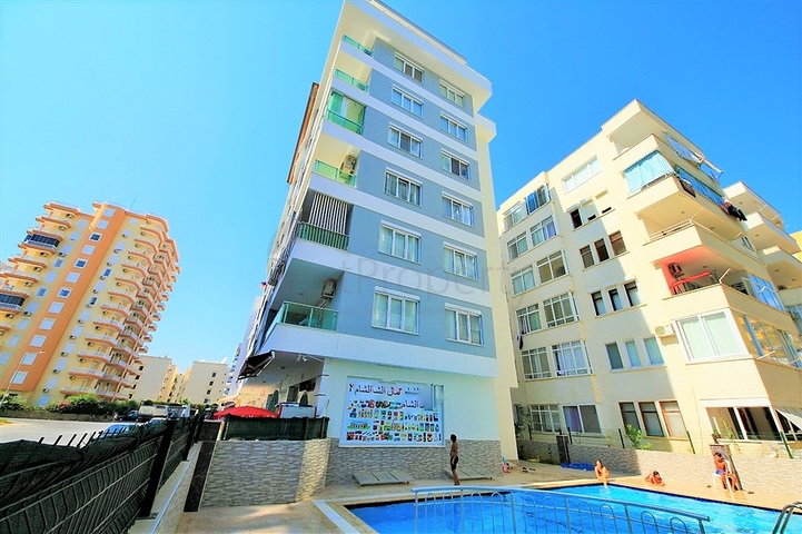 Меблированная квартира планировки 1+1