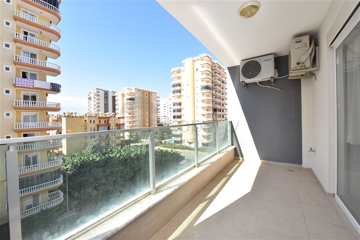 Меблированная квартира планировки 1+1