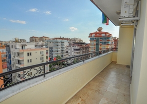 Меблированная квартира планировки 3+1