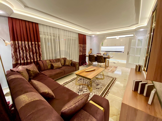 Меблированная квартира планировки 2+1 в районе Махмутлар