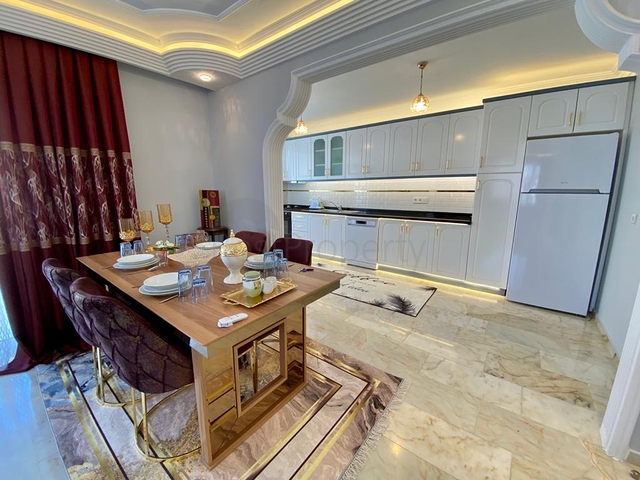 Меблированная квартира планировки 2+1 в районе Махмутлар