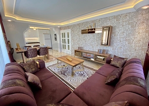 Меблированная квартира планировки 2+1 в районе Махмутлар