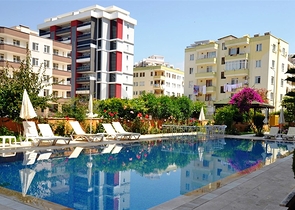 Меблированная квартира планировки 2+1 в районе Махмутлар