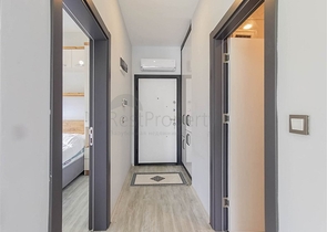 Меблированная квартира планировки 1+1 в 15 минутах от моря