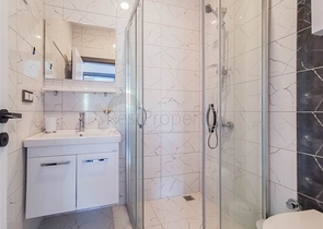 Меблированная квартира планировки 1+1 в 15 минутах от моря