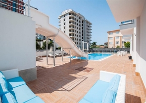 Меблированная квартира планировки 1+1 в 15 минутах от моря