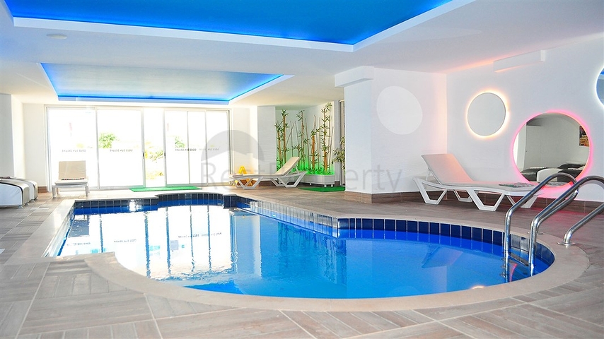 Трехкомнатная квартира с мебелью