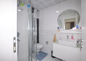 Трехкомнатная квартира с мебелью