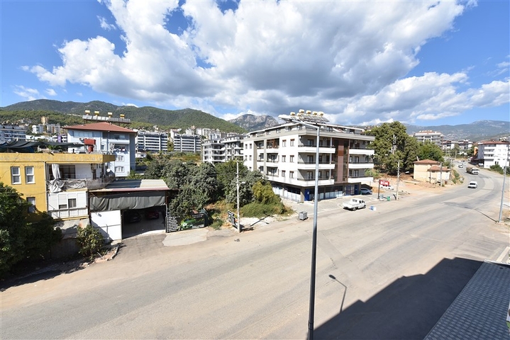 Двухкомнатная квартира в районе Оба