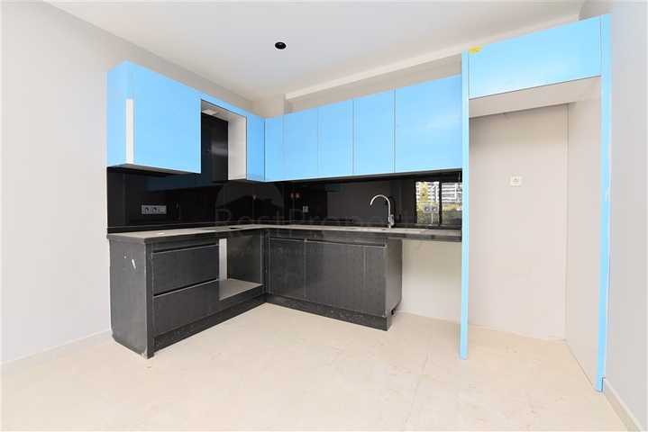 Двухкомнатная квартира в районе Оба