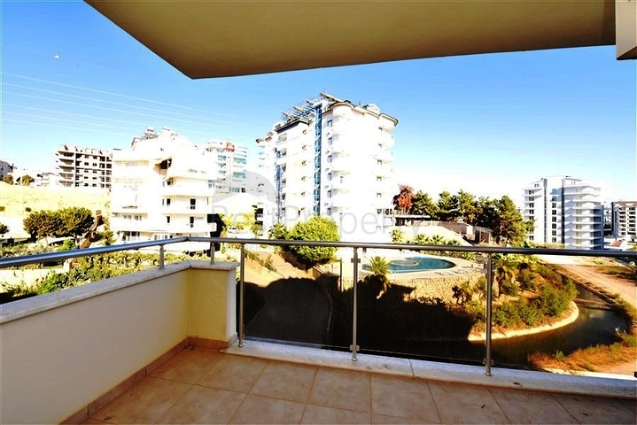 Двухкомнатная квартира в районе Авсаллар