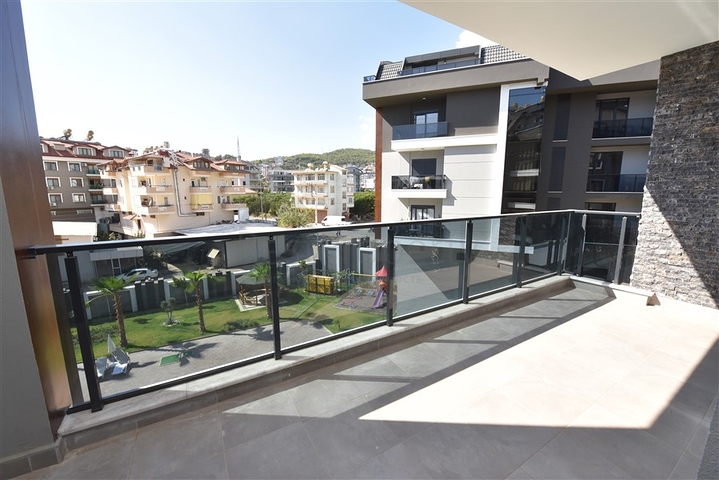 Двухкомнатная квартира в районе Оба