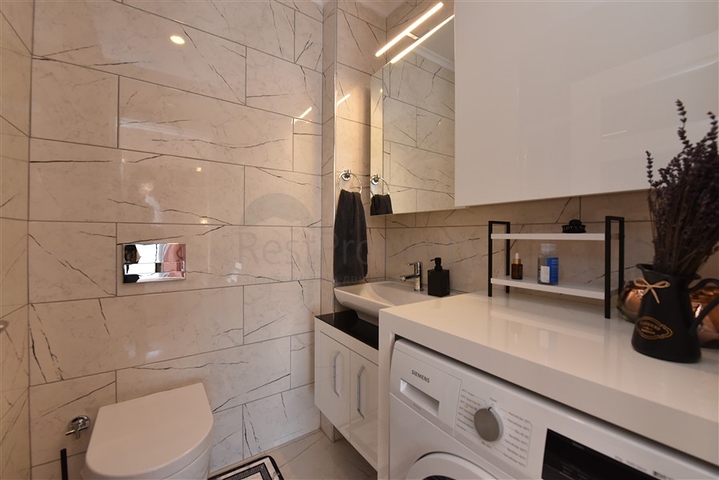 Трехкомнатная квартира с мебелью планировкой 2+1