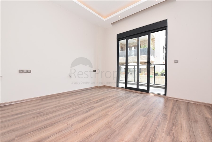 Просторный дуплекс 3+2 в центре Алании