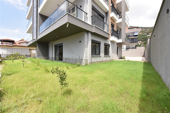 Просторный дуплекс 3+2 в центре Алании