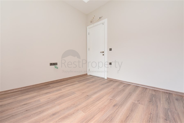 Просторный дуплекс 3+2 в центре Алании