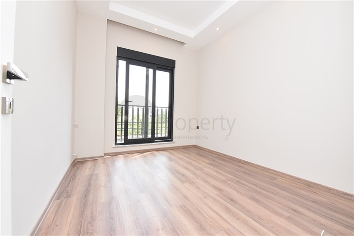 Просторный дуплекс 3+2 в центре Алании