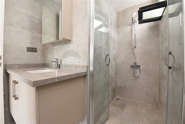 Просторный дуплекс 3+2 в центре Алании