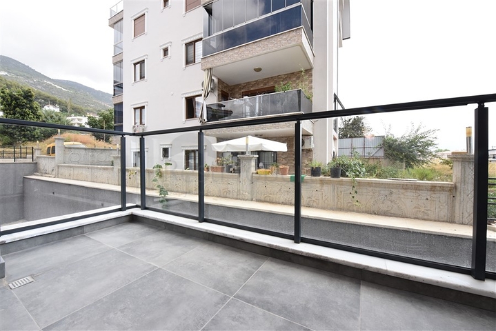 Просторный дуплекс 3+2 в центре Алании