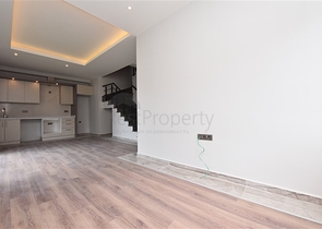 Просторный дуплекс 3+2 в центре Алании