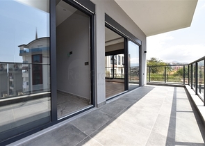 Просторный дуплекс 3+2 в центре Алании