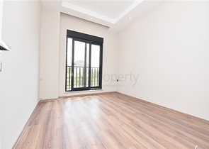 Просторный дуплекс 3+2 в центре Алании