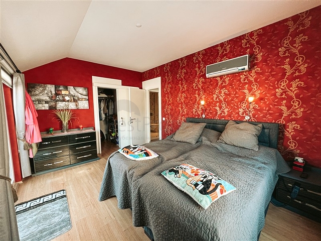 Пентхаус 3+1 в районе Клеопатра