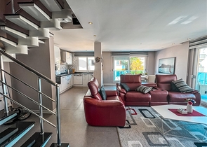 Пентхаус 3+1 в районе Клеопатра